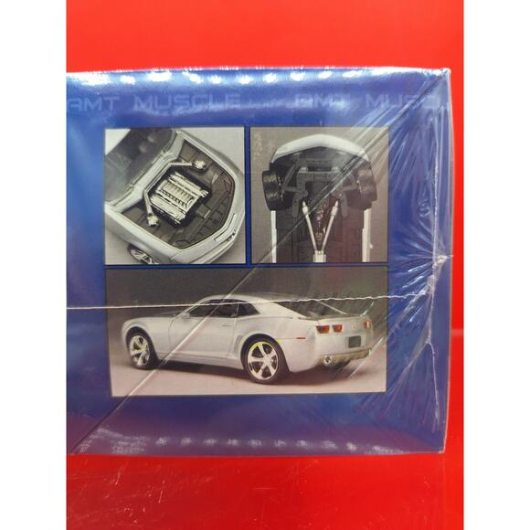 AMT Ertl 2006 Chevy Camaro Model Kit 1:25 Scale Factory Sealed - Picture 7 of 11